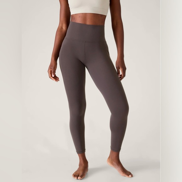 Athleta Pants - Athleta Salutation Stash High Rise 7/8 Tight Legging // Shale